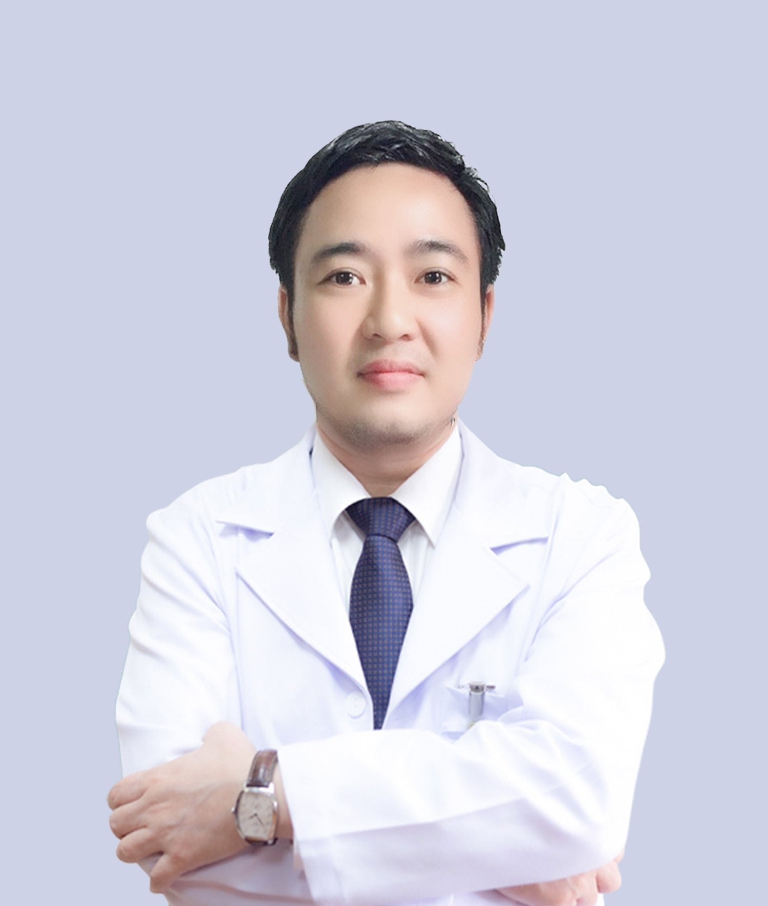 Person wearing a white coat with a gray background